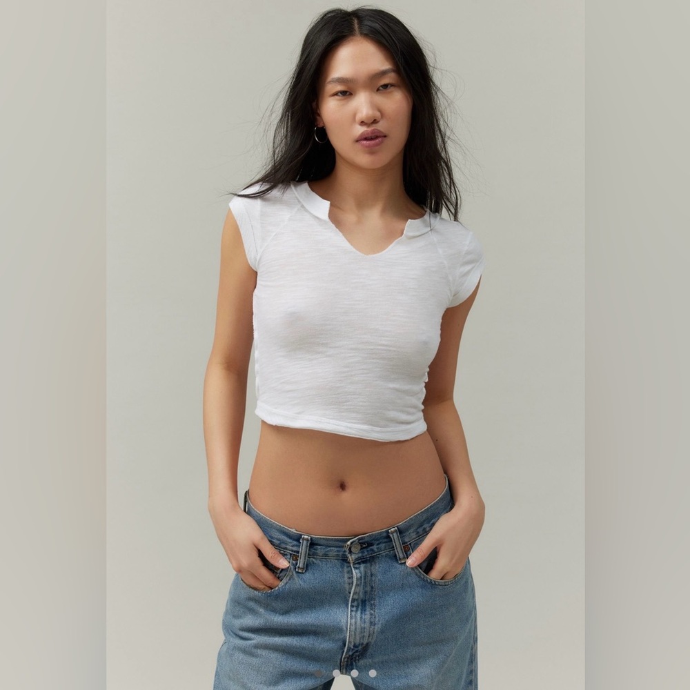 NWT Urban Outfitters BDG Morgan Slub Notch Neck Tee